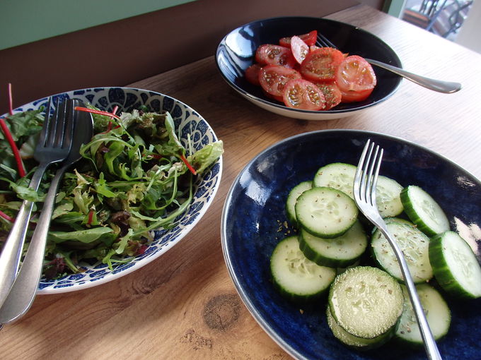 �U�[����Ɛ�������̕��Ԃ𒭂߂Ȃ���̒��H