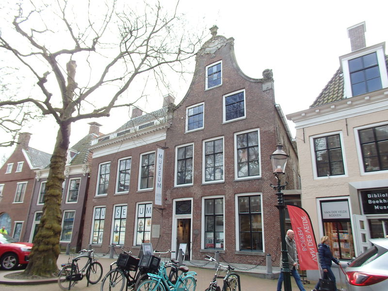 オランダ北部の町ハルリンゲン「ハネマ邸文化歴史博物館」で見る歴史