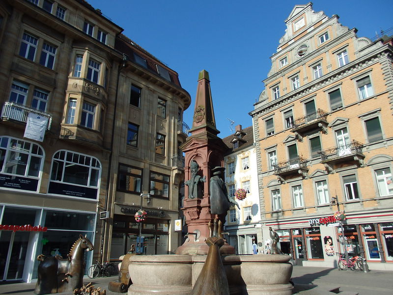 スエーデンの城('62スイス/仏) スエーデンの城('62スイス/仏) スイスの知られざる歴史的文化財を巡る