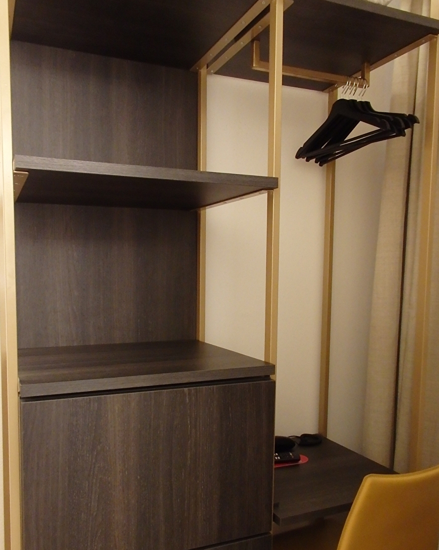 �t�B�����c�F�������ł���q��