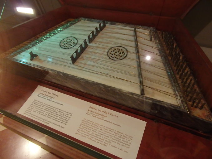 ����̉��ɂ͊y�픎���ق�