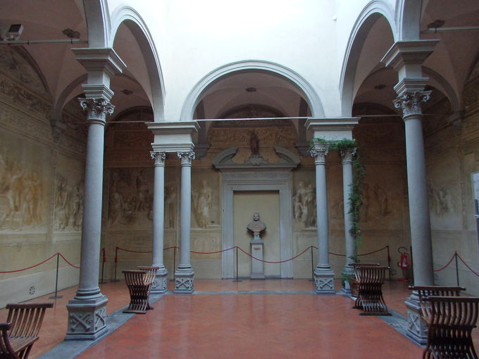 �T���E�}���R�C���@�ƃX�J���c�H�̉�L