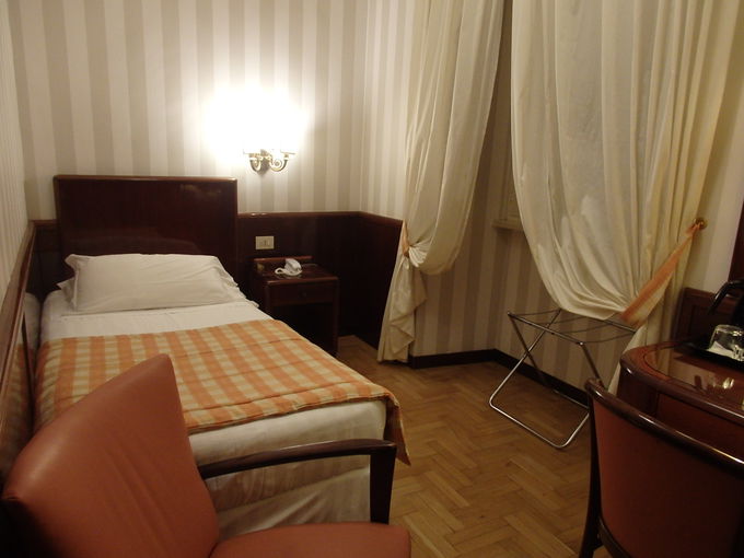 �V���v���Ȃ���ݔ��̐������q��