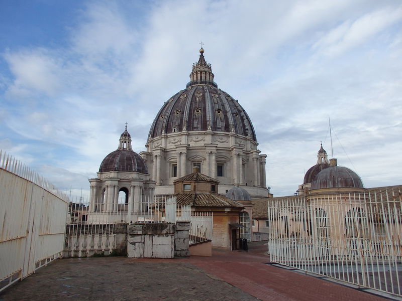 ローマ観光のハイライト「バチカン市国」世界遺産の見応えに感動