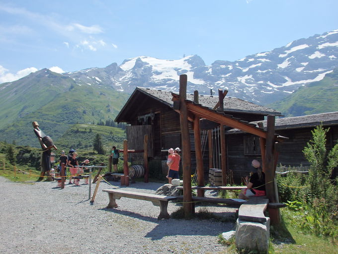 �g�����u�[�[�ŌΔȃn�C�L���O