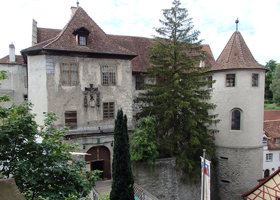 ���̃V���{���͓�̂���