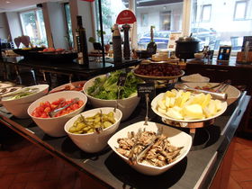 wVLuIWi \RX ze Ao[gvCzƃth[Ȑڋq