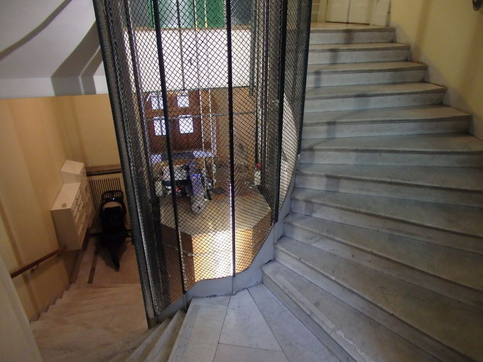 CXg[guQueenfs Hotel by First Hotelsv