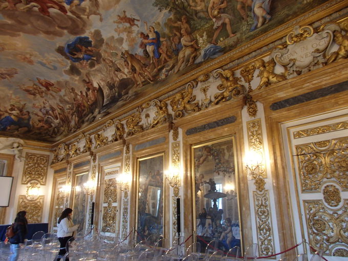 fB`Ƃ̗j`ꂽ࣍؂ȁůԁv