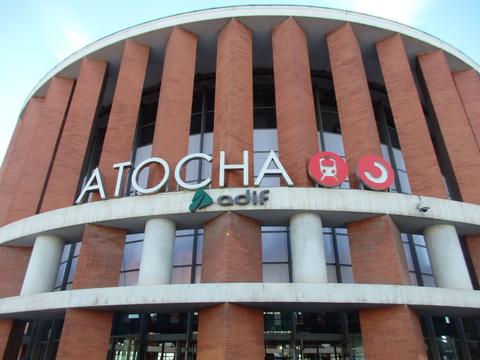 �X�y�C����s�̃}�h���[�h�ό��ɂ̓A�g�[�`���w����_�ɁI