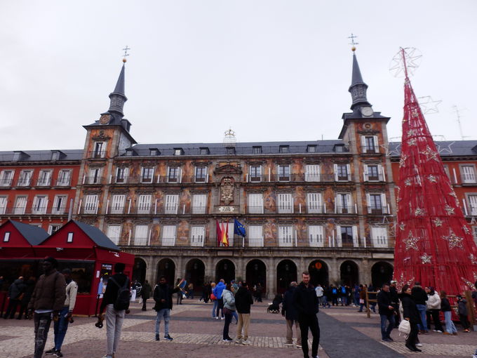 �X�y�C����s�̃}�h���[�h�ό��ɂ̓A�g�[�`���w����_�ɁI