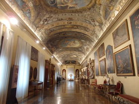 �|���e�B�R�Q�����E��Y�I�ɁE�{���[�j���Ō������Ȃ��ό��X�|�b�g�̋L���T���l�C��