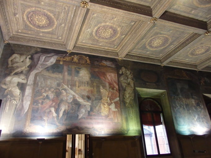 �ŏ��̑�z�[������ڂ�D���鑕�����I