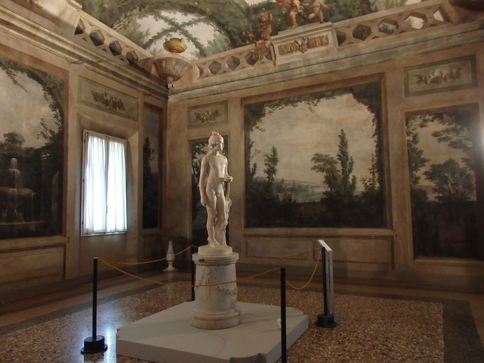 ���p�i������̑f���炵�������̐��X