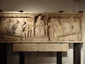 �������{�a�ɓ���u�s�����������فv�Œm��{���[�j���̗��j�̋L���T���l�C��