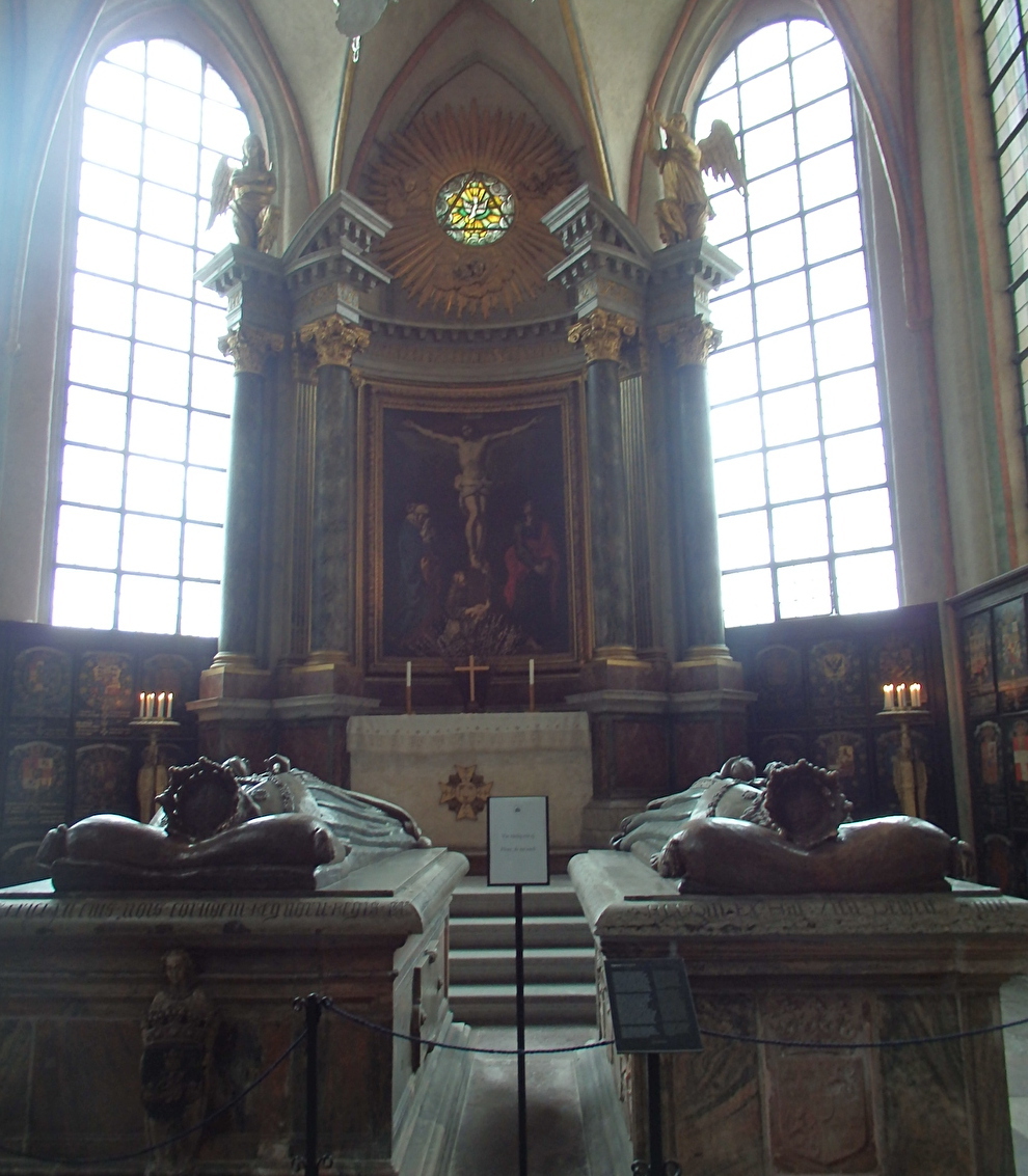 ���Ɖi���̏�u���b�_�[�z��������v