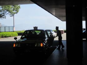 nCNIeBȋqƃT[rXI F̌}oفuRόzev̋LTlC