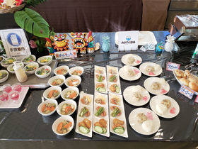 ����E�ߔe�̒��S�ŉ��K�ȑ؍݁u�z�e���A�x�X�g�ߔe���ےʂ�v�̋L���T���l�C��