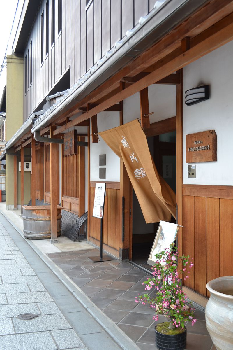 「ブラタモリ」でも訪問！ 京都西陣「織成館」で織元の伝統技術の粋