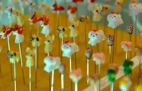 �g���������s�h�Ǝv�킸�X��I���I�T�̋��G�ݓX�ɂ̓��[�Y�i�u���Ȃ��y�Y���̋L���T���l�C��