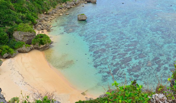 沖縄の言葉で「幸せ岬」から眺める壮大なパノラマ