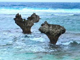 ハートの岩が見逃せない 沖縄の恋の島「古宇利島」へ行こう