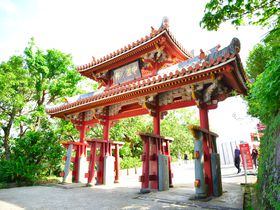 沖縄「首里城」観光にお勧め 鎖之間で“琉球王国のティータイム”