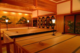 R发@ɊXEOyIɁEOgRό̋LTlC