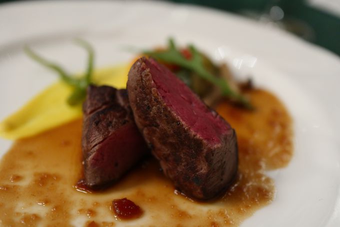 �����̊G�悪����ꂽ�����Ŋy���ސH��