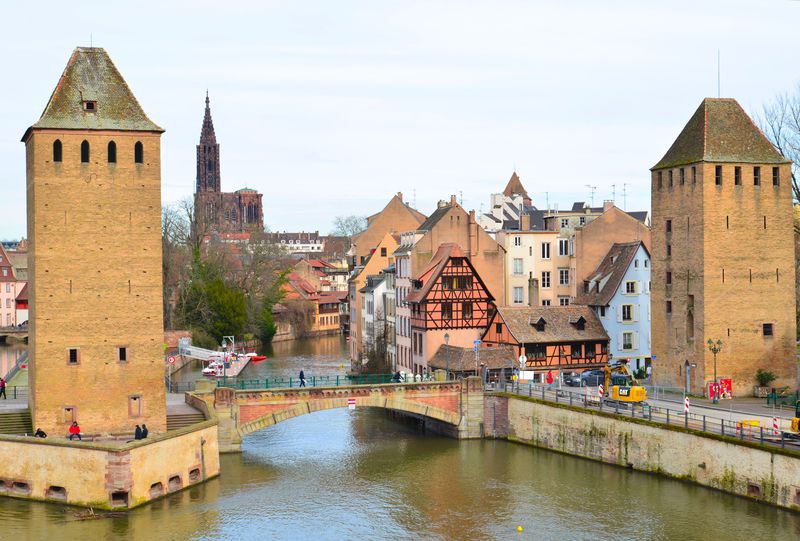 52A34FCC75044BCAB2864806D0D8E3