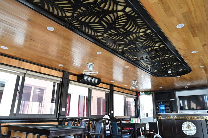 �܂��́A�L�x�ȊC�̍K�����\���悤