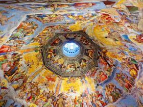 フィレンツェの人気観光スポット「ドゥオモ」で体験する天国と地獄
