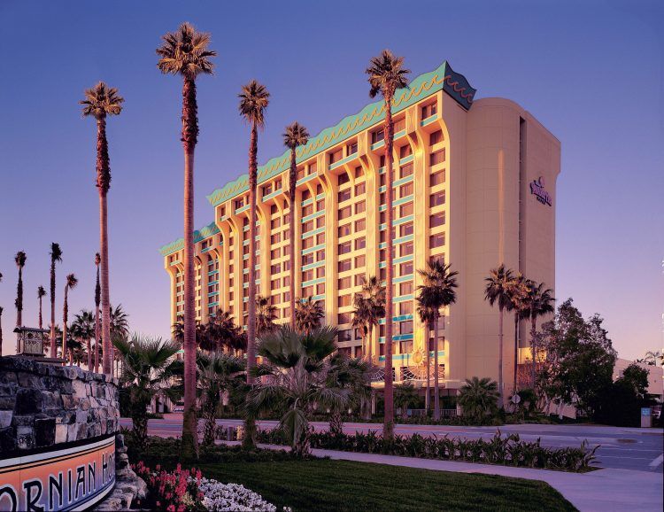 直営ホテル（３）「これぞ南カリフォルニア」な雰囲気が素敵！「ディズニー・パラダイス・ピア・ホテル」