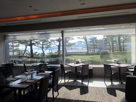 ���̃R���Z�v�g�u�b�t�F�I�z�e�� �C���^�[�R���`�l���^�� �����x�C�u�V�F�t�Y ���C�u �L�b�`���v�̋L���T���l�C��