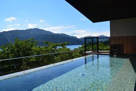 �����̐V���A�艷��u���{�a�{�فv�̐�i�C���t�B�j�e�B���C�Ŗ����ꂽ���̋L���T���l�C��