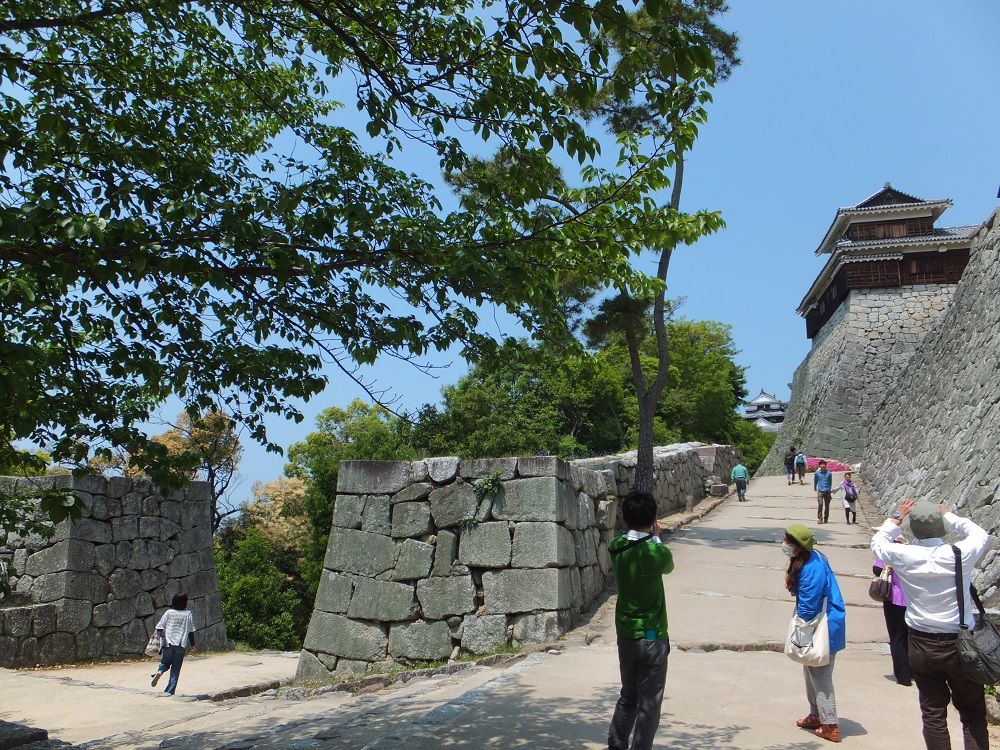 EsȐΊ_ƐΏ̑؁uo铹v