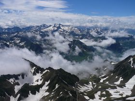 tXw̓VusbNEfE~fBvɔĂ݂悤I̋LTlC