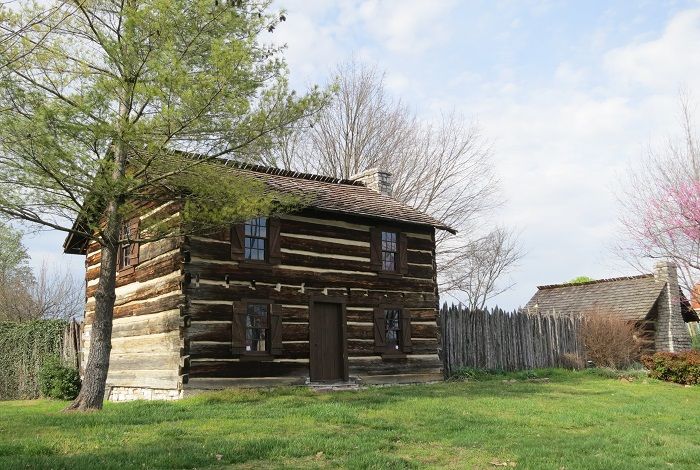 アメリカ西部開拓時代の砦「ジェームズ ホワイト フォート」
