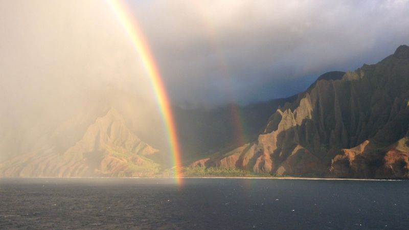 壮大な渓谷や美しい虹も！ハワイ・カウアイ島で楽しむ絶景
