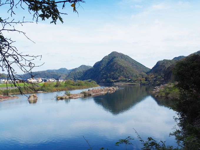 犬山城と鵜沼城址が借景 清流木曽川と不老滝散策を満喫しよう 愛知県 Lineトラベルjp 旅行ガイド