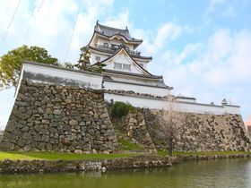 続日本100名城に選ばれた！大阪「岸和田城」の4つの萌えポイント