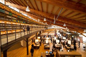 100lKꂽIEYs}قŊόJtF^C̋LTlC