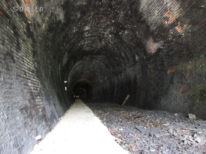 親不知レンガトンネルは100年以上前のもの！