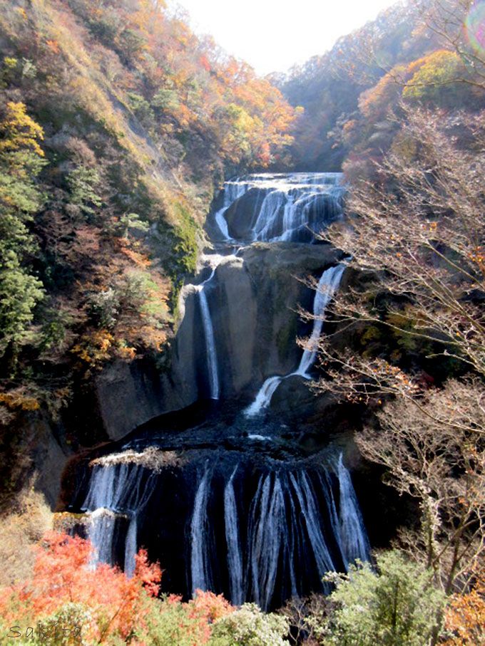 氷瀑の見頃はいつ 茨城 袋田の滝 で日本三名瀑の雄姿を見よ 茨城県 トラベルjp 旅行ガイド