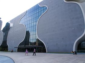 ÊXVh}[NIɓLY݌v̑䒆Ɖ̌@j[N߂I̋LTlC