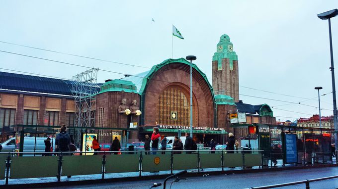 ヘルシンキ観光は中央駅からスタート！
