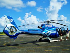 空から見るハワイ島！ヘリコプター・ブルーハワイアンで大自然を飛ぼう