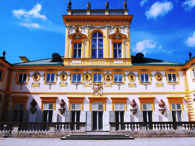 9．ヴィラヌフ宮殿