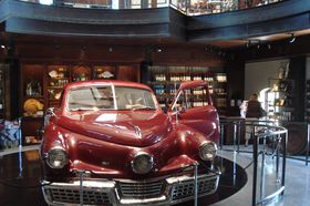 V͓񕨂^HCA.ɂRb|fē̃Ci[I̋LTlC