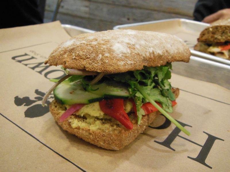 野菜は自社農園から！シアトル「ホームグローン」サンドイッチの美味しいこだわり